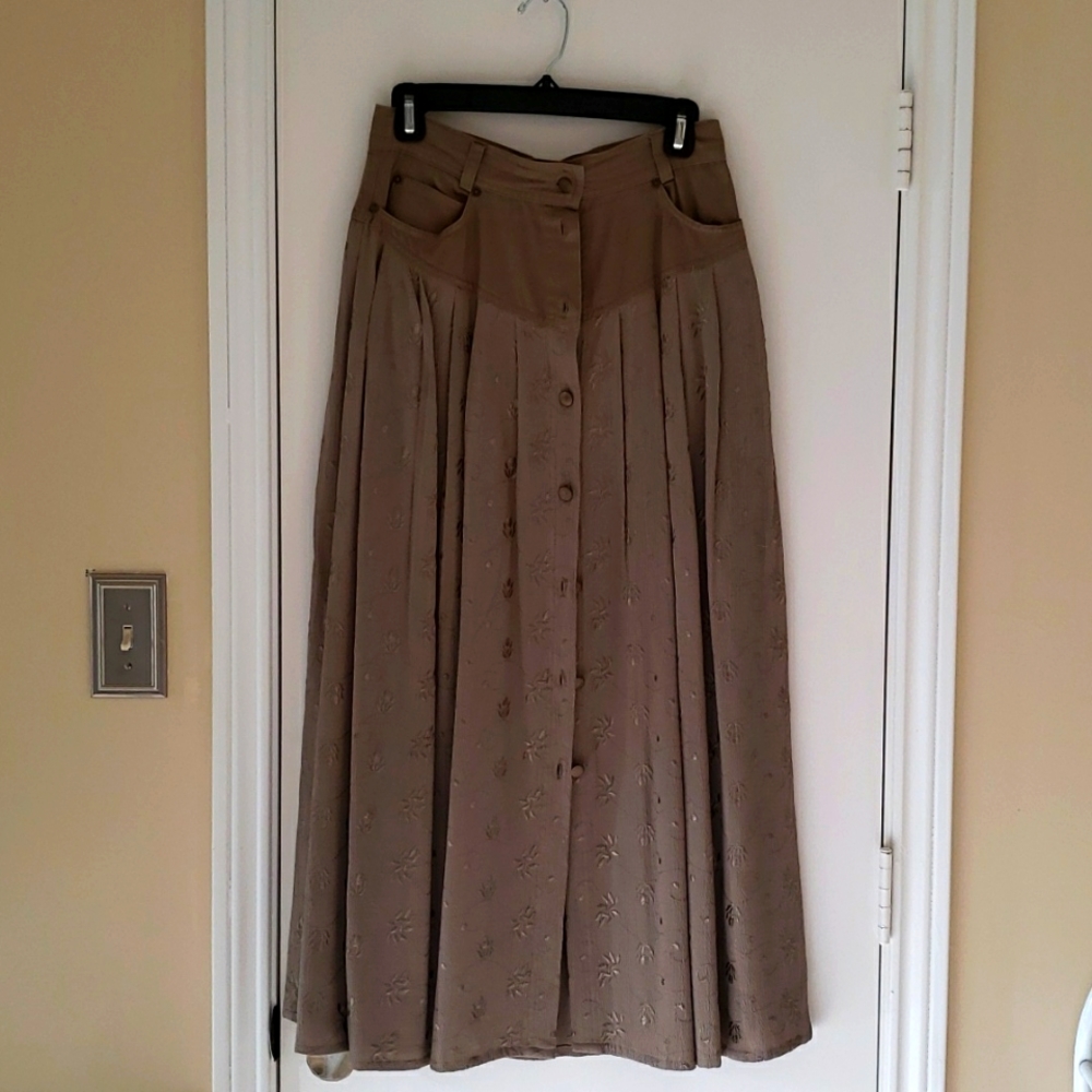 Vintage Long skirt